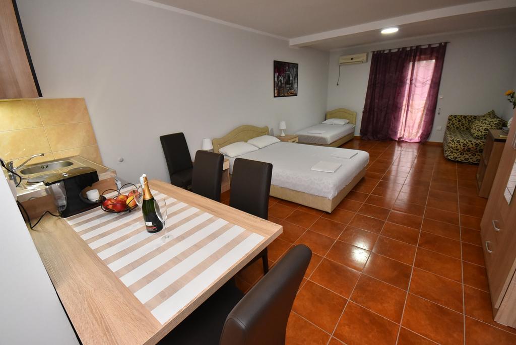 Apartmani Bozinovic Herceg Novi Extérieur photo